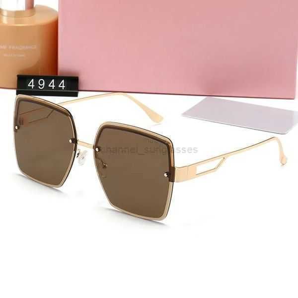 miu eyeglass uv protection high appearance level sunglasses female summer sunscreen net red big frame glasses trend fashion sunglasses 4944, White;black
miu eyeglass uv protection high appearance level sunglasses female summer sunscreen net red big frame glasses trend fashion sunglasses 4944, White;black