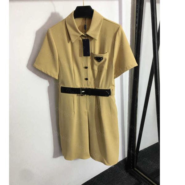23ss women dress womens designer clothing summer dresses breast letter triangle pocket half-button belt waist lapel short-sleeved dress wome, Black;gray
23ss women dress womens designer clothing summer dresses breast letter triangle pocket half-button belt waist lapel short-sleeved dress wome, Black;gray