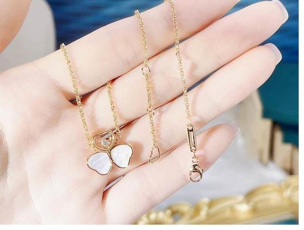 2023 lovely cute pendant necklaces long gold thin stainless steel chain silver three cystal hearts designer women necklace with dust bag and
2023 lovely cute pendant necklaces long gold thin stainless steel chain silver three cystal hearts designer women necklace with dust bag and