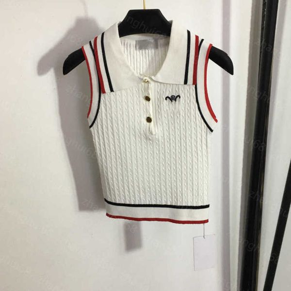 23ss womens designer clothing womens knits chest logo embroidery half-button twist knit lapel vest womens clothes a1, White
23ss womens designer clothing womens knits chest logo embroidery half-button twist knit lapel vest womens clothes a1, White