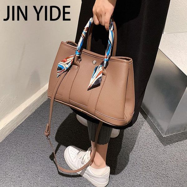 women's handbag simple diagonal female crossbody bag fashion temperament solid color wild shoulder bags
women's handbag simple diagonal female crossbody bag fashion temperament solid color wild shoulder bags