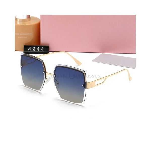 miu eyeglass uv protection high appearance level sunglasses female summer sunscreen net red big frame glasses trend fashion sunglasses 4944, White;black
miu eyeglass uv protection high appearance level sunglasses female summer sunscreen net red big frame glasses trend fashion sunglasses 4944, White;black