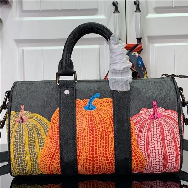 graceful mm pm hobo in classic coated canvas extra-roomy lightweight genuine leather supple flat strap lady shoulder bag
graceful mm pm hobo in classic coated canvas extra-roomy lightweight genuine leather supple flat strap lady shoulder bag