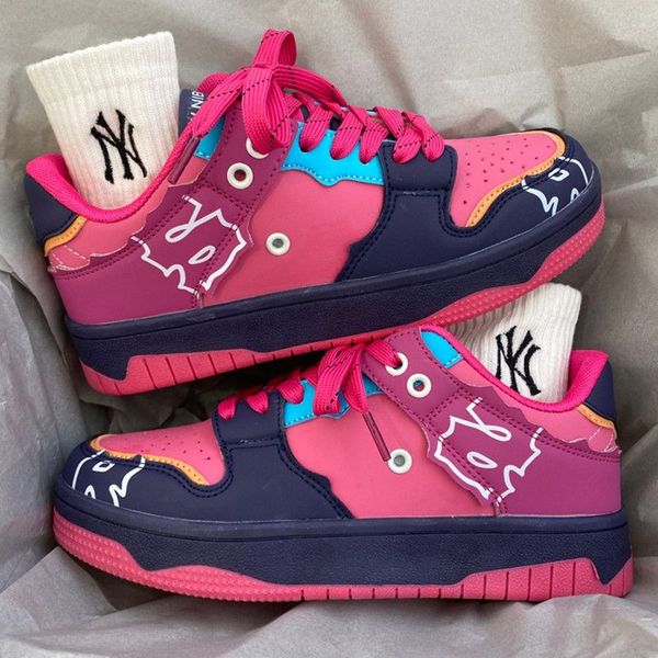 vintage pink shoes for women trendy summer new original niche all-match college style sports skate shoes zapatillas mujer, Black
vintage pink shoes for women trendy summer new original niche all-match college style sports skate shoes zapatillas mujer, Black
