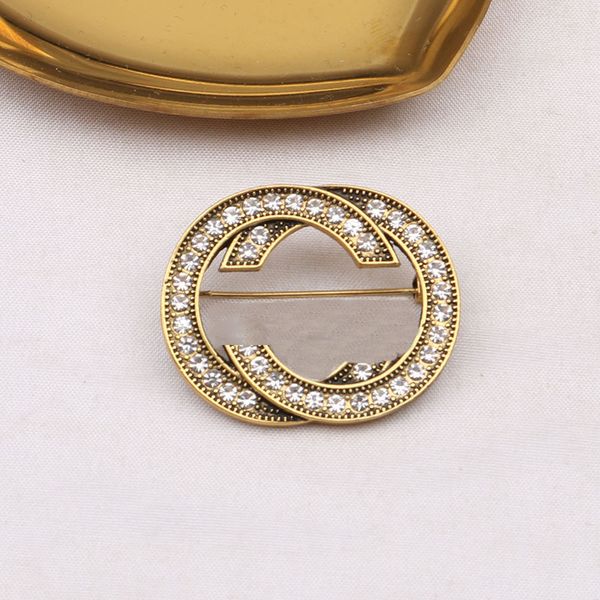 20style brand designer double letter brooch women luxury retro diamond brooches suit pin fashion wedding gift jewelry accessories, Gray
20style brand designer double letter brooch women luxury retro diamond brooches suit pin fashion wedding gift jewelry accessories, Gray