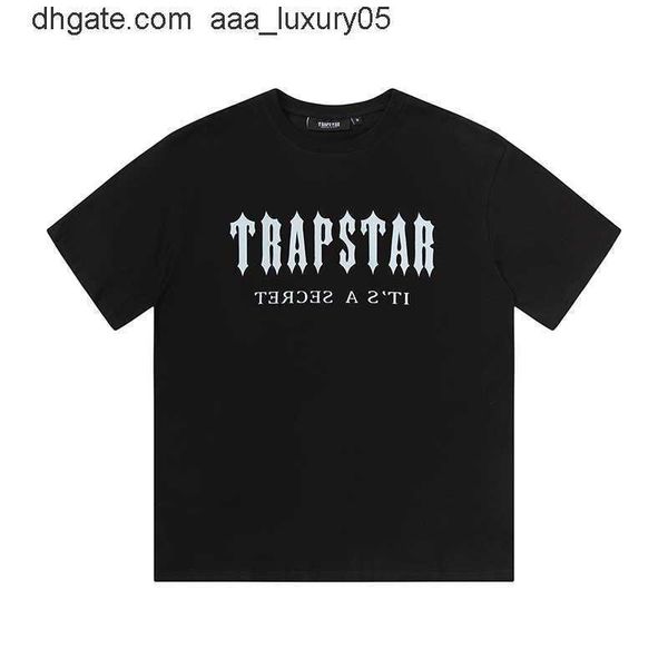 designer fashion clothing tshirt tees trapstar paris limited gradient letter short sleeve tshirt street loose cotton casual round neck summe, White;black
designer fashion clothing tshirt tees trapstar paris limited gradient letter short sleeve tshirt street loose cotton casual round neck summe, White;black
