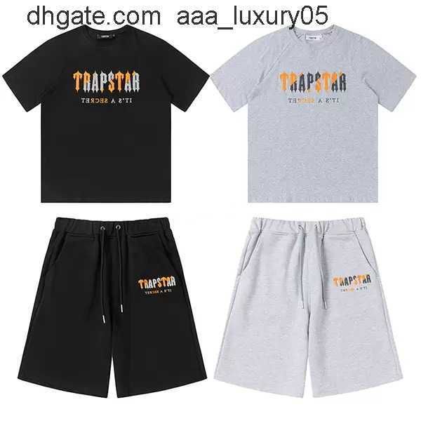 trapstar mens t shirts london suit chest towel embroidery and shorts casual street shirts british fashion brand suits designer shirt trapsta, White;black
trapstar mens t shirts london suit chest towel embroidery and shorts casual street shirts british fashion brand suits designer shirt trapsta, White;black
