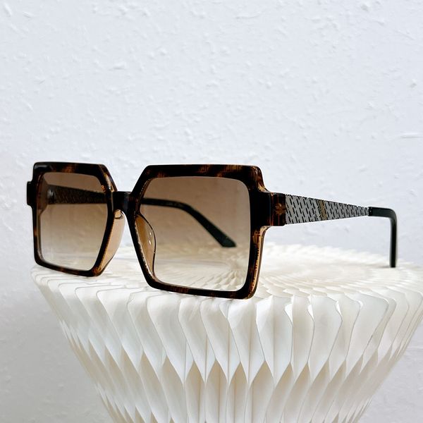 square sunglasses fend sunglasses mens women sunglasses large square frame metal legs oversized glasses summer beach sunglasses fashion bran, White;black
square sunglasses fend sunglasses mens women sunglasses large square frame metal legs oversized glasses summer beach sunglasses fashion bran, White;black