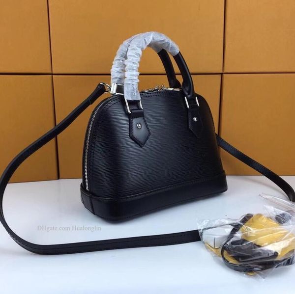 designer woman bag stripes women tote handbag shoulder bags ladies girls shell purse
designer woman bag stripes women tote handbag shoulder bags ladies girls shell purse