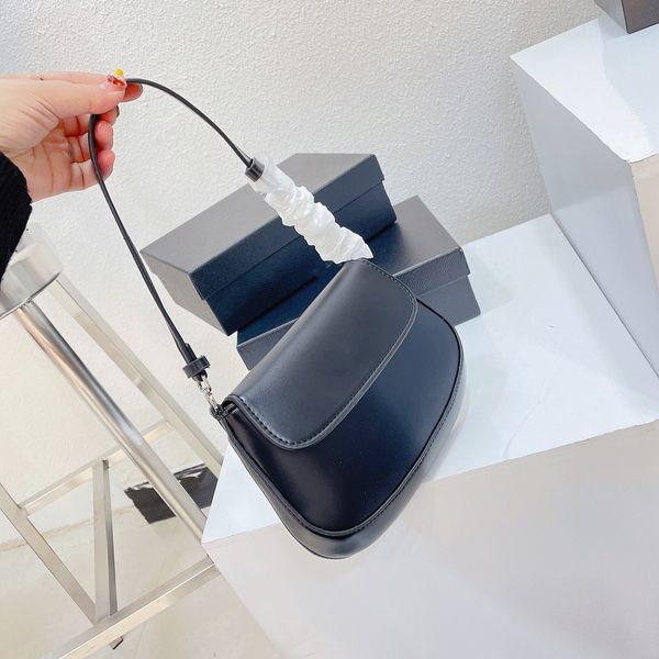 2023 fashion classic underarm bag and cool serpentine bag, luxury designer tote
2023 fashion classic underarm bag and cool serpentine bag, luxury designer tote