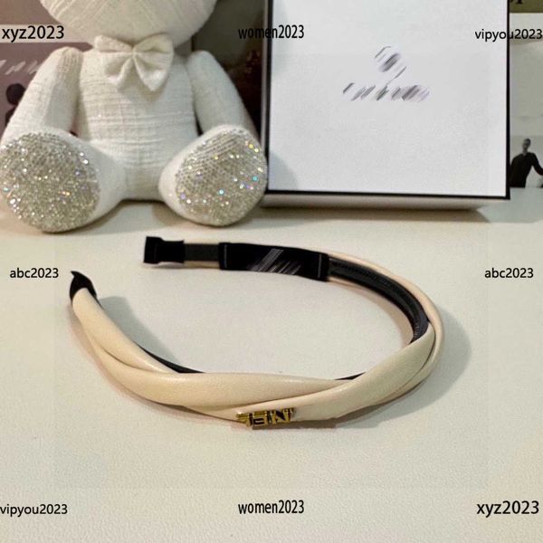 women headbands designer hair jewelry lambskin material hair band metal logo decoration headwear #including box, Silver
women headbands designer hair jewelry lambskin material hair band metal logo decoration headwear #including box, Silver