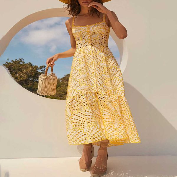fresh and sweet slip 2023 new fashion design feeling slim waist cut out embroidery maxi dress beach dresses for women, White;black
fresh and sweet slip 2023 new fashion design feeling slim waist cut out embroidery maxi dress beach dresses for women, White;black