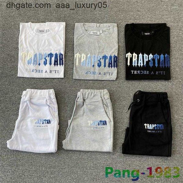 men's t shirts spring summer trapstar sports short sleeve suit men women gym training clothes leisure t-shirt streetwear, White;black
men's t shirts spring summer trapstar sports short sleeve suit men women gym training clothes leisure t-shirt streetwear, White;black