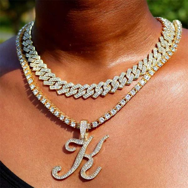 pendant necklaces 2pcs gold silver color cursive letter tennis chain necklace hip hop iced out cuban link choker women men jewelry 230613
pendant necklaces 2pcs gold silver color cursive letter tennis chain necklace hip hop iced out cuban link choker women men jewelry 230613