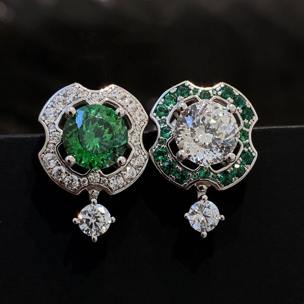 well sale original single high-end quality 925 sterling silver bamboo leaves green diamond flower pendant with full diamond earrings for wom, Golden;silver
well sale original single high-end quality 925 sterling silver bamboo leaves green diamond flower pendant with full diamond earrings for wom, Golden;silver