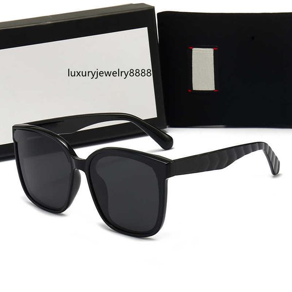 fashion brand mens womens sun glasses designer sunglasses luxury round metal sunglass brand for men woman mirror glass lenses with box and c, White;black
fashion brand mens womens sun glasses designer sunglasses luxury round metal sunglass brand for men woman mirror glass lenses with box and c, White;black