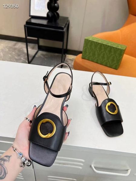 classic lady sandals 100% leather flat shoe bottom beach belt buckle metal women shoes black soft cowhide designer woman loafers large size
classic lady sandals 100% leather flat shoe bottom beach belt buckle metal women shoes black soft cowhide designer woman loafers large size