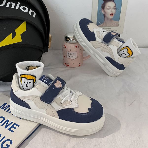 kawaii blue heart print shoes for women korean fashion versatile student sports shoes thick bottomed round toe sneakers, Black
kawaii blue heart print shoes for women korean fashion versatile student sports shoes thick bottomed round toe sneakers, Black