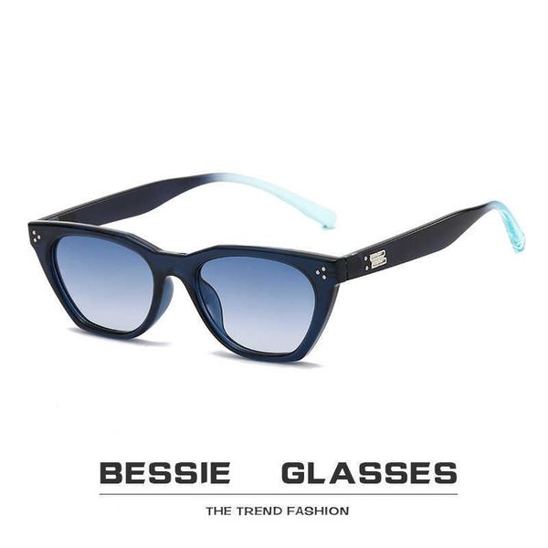 2023 new korean edition small frame uv resistant fashion network popular same style women's sunglasses trend, White;black
2023 new korean edition small frame uv resistant fashion network popular same style women's sunglasses trend, White;black