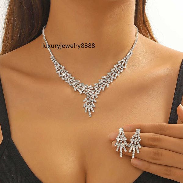designer jewelry jewelry fashion claw chain water diamond necklace earring set dress dinner necklace collar chain accessories, Silver
designer jewelry jewelry fashion claw chain water diamond necklace earring set dress dinner necklace collar chain accessories, Silver