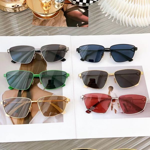2023 european and american cool small frame titanium alloy popular new style cat eye grey black yellow green pink lenses women's small, White;black
2023 european and american cool small frame titanium alloy popular new style cat eye grey black yellow green pink lenses women's small, White;black