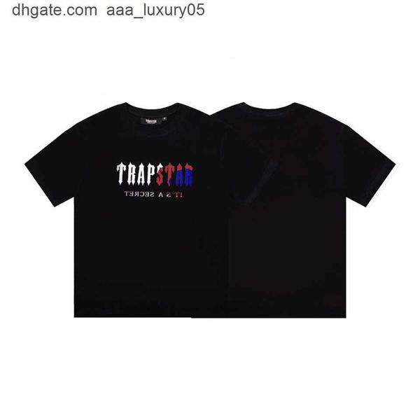 designer fashion clothing tees tshirt american fashion label trapstar gradient printed short sleeved t-shirt summer street loose casual tren, White;black
designer fashion clothing tees tshirt american fashion label trapstar gradient printed short sleeved t-shirt summer street loose casual tren, White;black