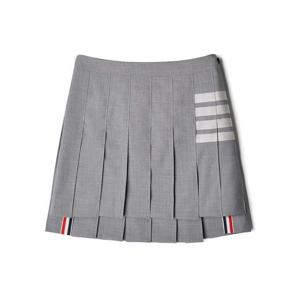 tb trendy brand yarn woven four stripes white bar pure wool pleated skirt thin summer half academy style short, Black
tb trendy brand yarn woven four stripes white bar pure wool pleated skirt thin summer half academy style short, Black