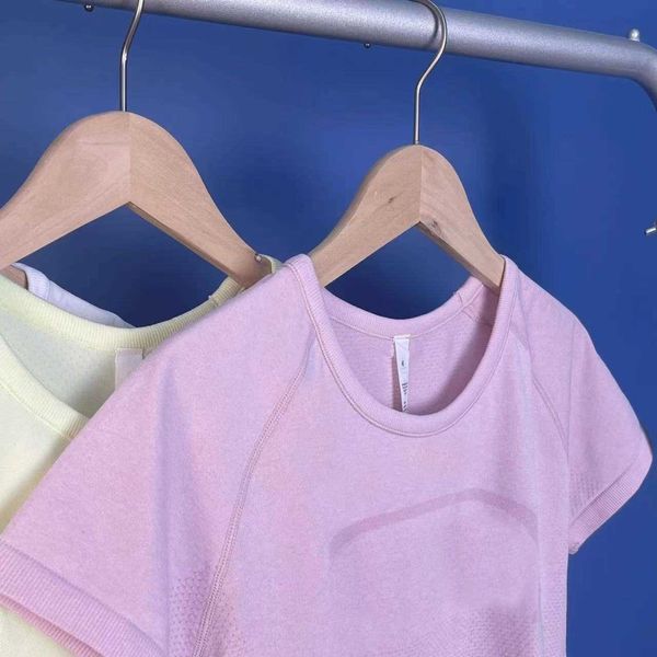 yoga lulu 2.0 women sport fitness yoga shirt elasticity crew neck quick dry breathable gym workout running short sleeve t-shirts woman summe
yoga lulu 2.0 women sport fitness yoga shirt elasticity crew neck quick dry breathable gym workout running short sleeve t-shirts woman summe