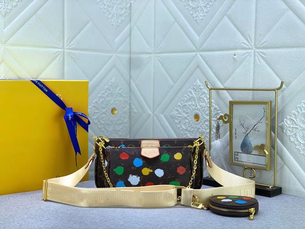 designer bags old flower brown three in one shoulder bag seven color shoulder strap clutch combo embossed fashion luxury womens messenger ba
designer bags old flower brown three in one shoulder bag seven color shoulder strap clutch combo embossed fashion luxury womens messenger ba