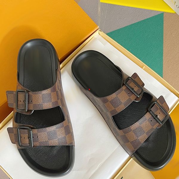2023 fashion brand slide man black slippers women stripe slides white red beach slippers size 35-40 -493
2023 fashion brand slide man black slippers women stripe slides white red beach slippers size 35-40 -493