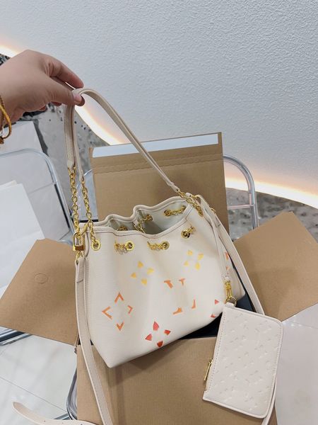 tz 23ss speedy drawstring bucket handbag fashion printed tote bag women shoulder crossbody bags luxury handbags designer bags metal chain le
tz 23ss speedy drawstring bucket handbag fashion printed tote bag women shoulder crossbody bags luxury handbags designer bags metal chain le