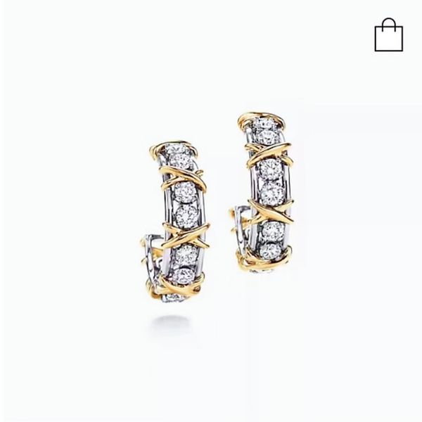 7a luxury fashion women's diamond earrings high end 925 sterling silver earrings valentine's day gift classic jewelry with box, Golden;silver
7a luxury fashion women's diamond earrings high end 925 sterling silver earrings valentine's day gift classic jewelry with box, Golden;silver
