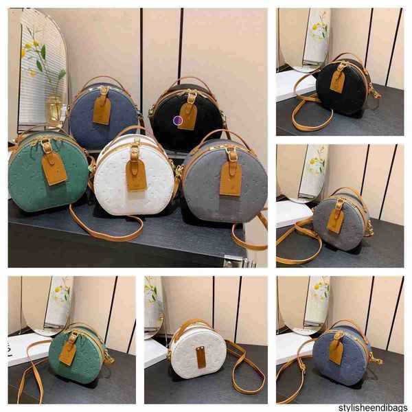 stylisheendibags mt shoulder petite mini boite chapeaux women men luxury designer handbag tote fashion embossing genuine leather cross body
stylisheendibags mt shoulder petite mini boite chapeaux women men luxury designer handbag tote fashion embossing genuine leather cross body