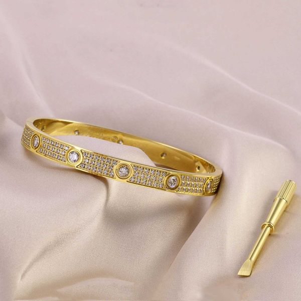 high version ten diamond rose gold couple screwdriver bracelet inlaid with three rows of zigzag titanium steel carti star 3ape u8bb, Black
high version ten diamond rose gold couple screwdriver bracelet inlaid with three rows of zigzag titanium steel carti star 3ape u8bb, Black