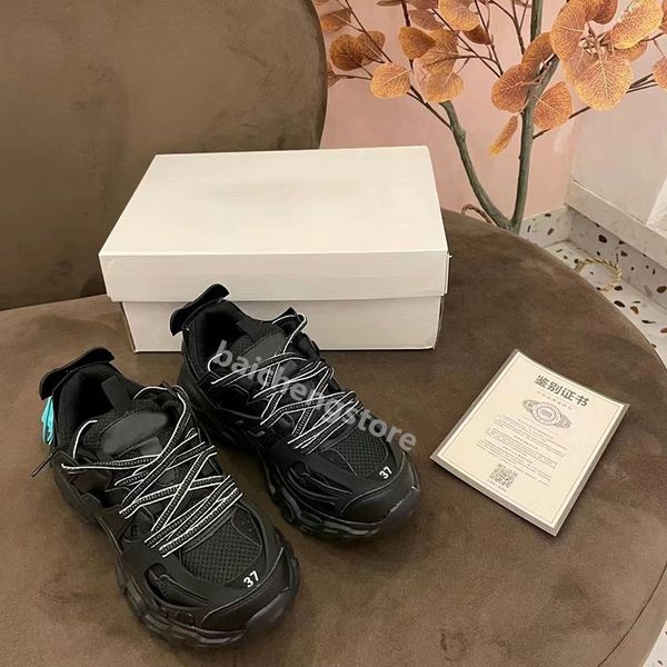 2023 famous brand casual shoes designer mens women track 3 3.0 platform sneakers vintage tracks runners tess.s. gomma leather trainers b5, White;red
2023 famous brand casual shoes designer mens women track 3 3.0 platform sneakers vintage tracks runners tess.s. gomma leather trainers b5, White;red