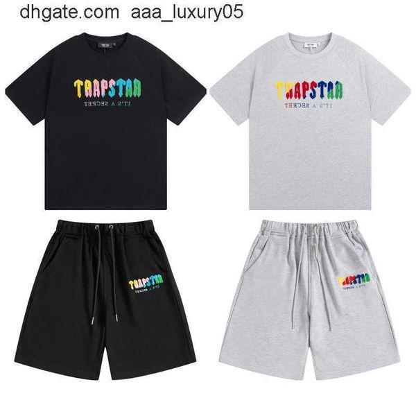 designer fashion clothing tees tshirt trapstar rainbow towel embroidery fashion brand loose relaxed men's women's fashion short sl, White;black
designer fashion clothing tees tshirt trapstar rainbow towel embroidery fashion brand loose relaxed men's women's fashion short sl, White;black