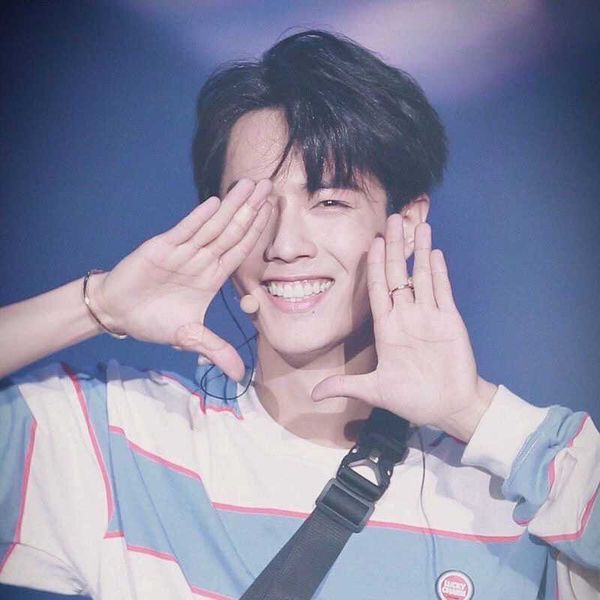 selling item card's same nail opening bracelet reading the text ceremony diamond inlaid titanium steel metal trend high versionw78t, Black
selling item card's same nail opening bracelet reading the text ceremony diamond inlaid titanium steel metal trend high versionw78t, Black