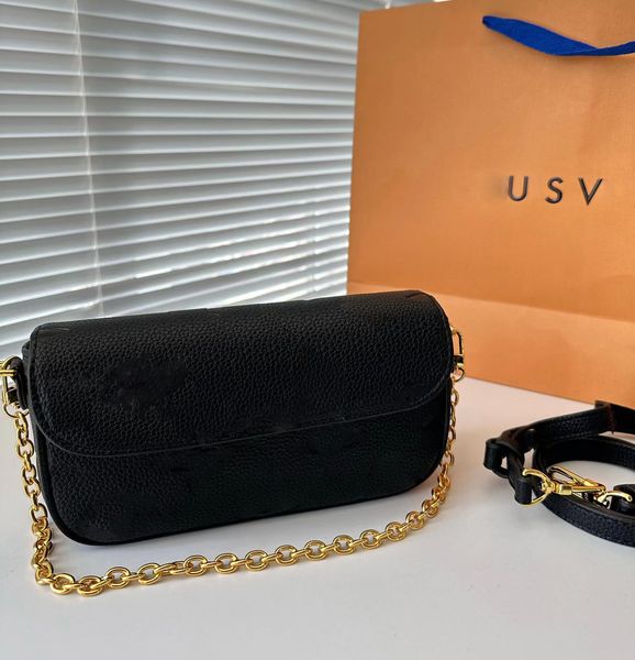 fashion designer crossbody bag l luxurys handbags v womens shoulder bag crossbody bag womens purses and handbags messenger bag 2023new new g
fashion designer crossbody bag l luxurys handbags v womens shoulder bag crossbody bag womens purses and handbags messenger bag 2023new new g