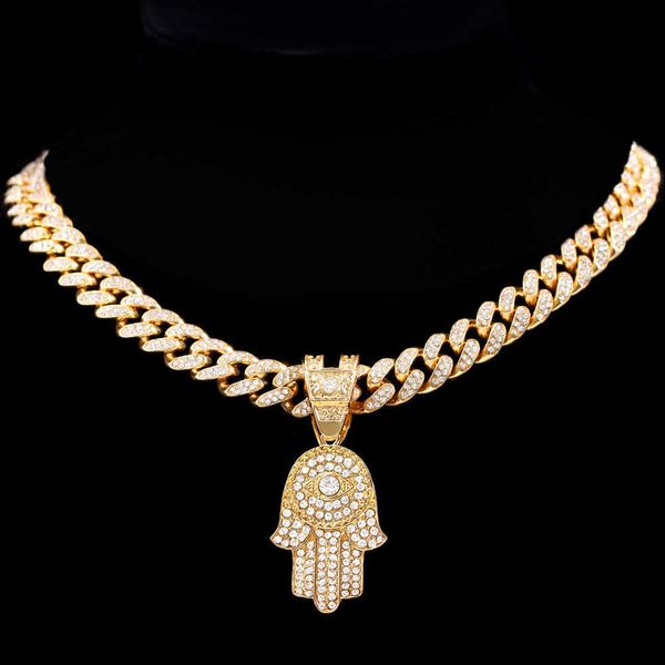pendant necklaces bling crystal eye hamsa necklace men women hiphop iced out chain cuban link cz stainless steel jewelry 230613, Silver
pendant necklaces bling crystal eye hamsa necklace men women hiphop iced out chain cuban link cz stainless steel jewelry 230613, Silver