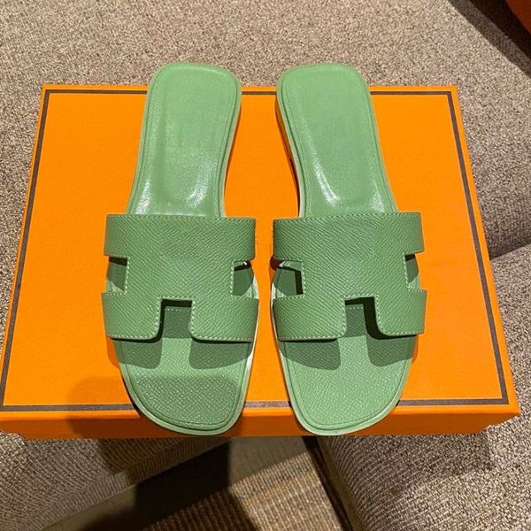 luxury slide designers new summer sandal slippers with high grade ladies style flat bottom slippers and genuine leather outdoor sandals size, Black
luxury slide designers new summer sandal slippers with high grade ladies style flat bottom slippers and genuine leather outdoor sandals size, Black