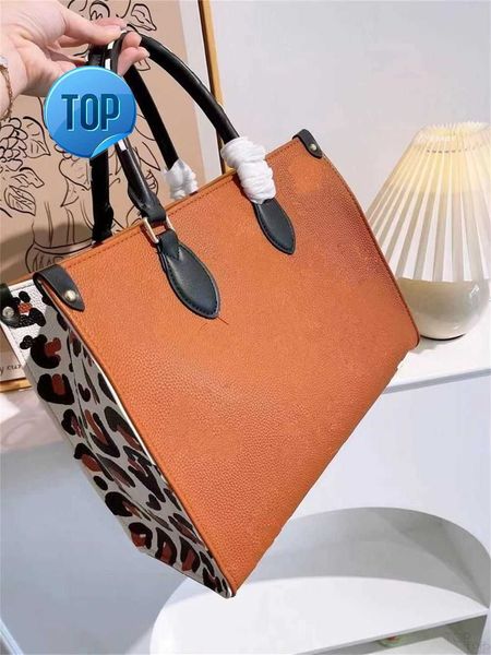 luxury the tote bag leather designer handbags crossbody bags for women shoulder belt clutch embossed purse shopping fashion luxurys handbag
luxury the tote bag leather designer handbags crossbody bags for women shoulder belt clutch embossed purse shopping fashion luxurys handbag