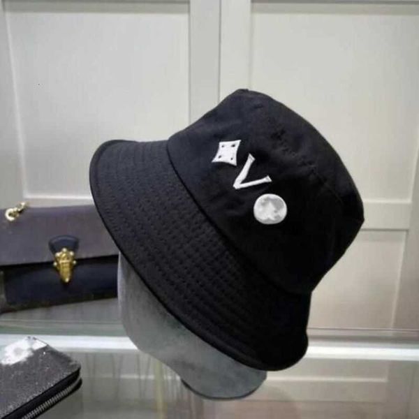 fashion ball cap mens designer baseball hat luxury caps adjustable hats street fitted sports casquette embroidery cappelli firmatiuzug, Blue;gray
fashion ball cap mens designer baseball hat luxury caps adjustable hats street fitted sports casquette embroidery cappelli firmatiuzug, Blue;gray