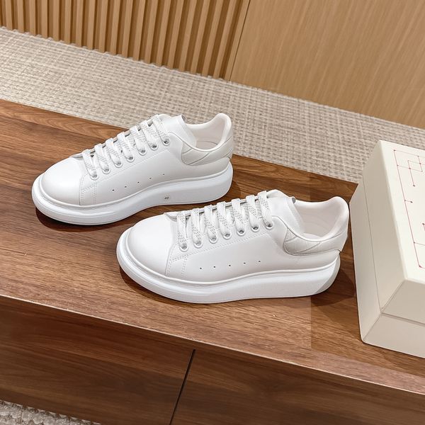 versatile little white shoes 2023 new matsuke thick sole board shoes elevated womens shoes outdoor leisure breathable mens shoes board shoes, Black
versatile little white shoes 2023 new matsuke thick sole board shoes elevated womens shoes outdoor leisure breathable mens shoes board shoes, Black