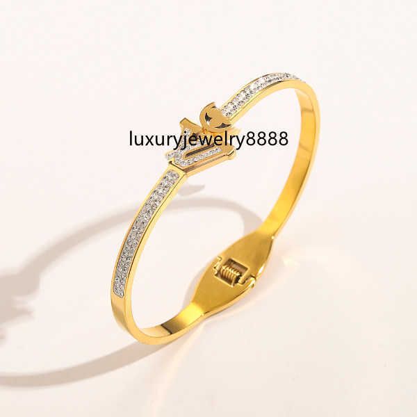 designer branded bracelets women bangle rhinestone luxury designer letter bracelet crystal 18k gold plated stainless steel wedding lovers gi, Black
designer branded bracelets women bangle rhinestone luxury designer letter bracelet crystal 18k gold plated stainless steel wedding lovers gi, Black