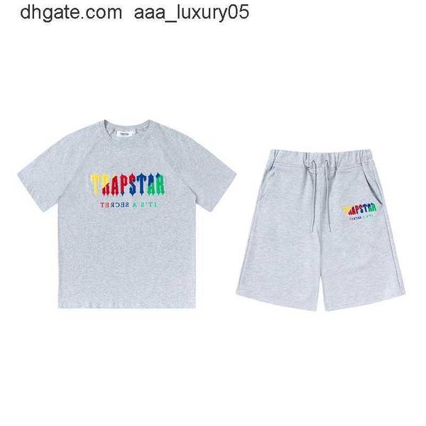 trapstar designer mens t shirt women's towel embroidery letter sports casual breathable short sleeve shorts set, White;black
trapstar designer mens t shirt women's towel embroidery letter sports casual breathable short sleeve shorts set, White;black