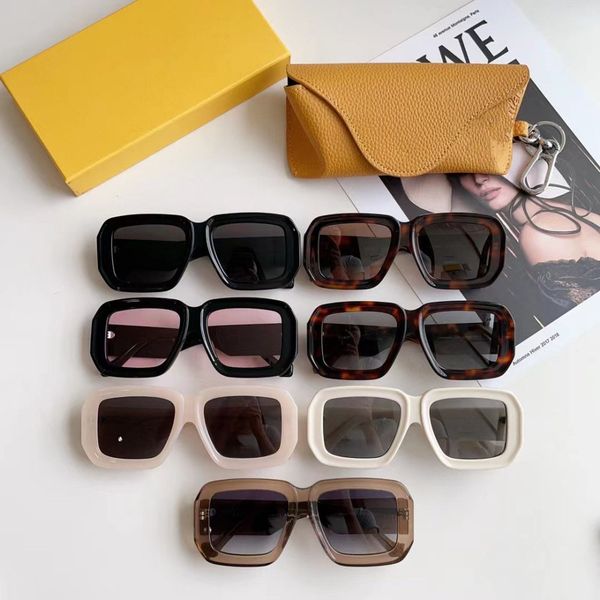 2023 punk rock style new model pc light material thick frame mirror legs the younger lady fashion sunglasses party salon concert beach cute, White;black
2023 punk rock style new model pc light material thick frame mirror legs the younger lady fashion sunglasses party salon concert beach cute, White;black
