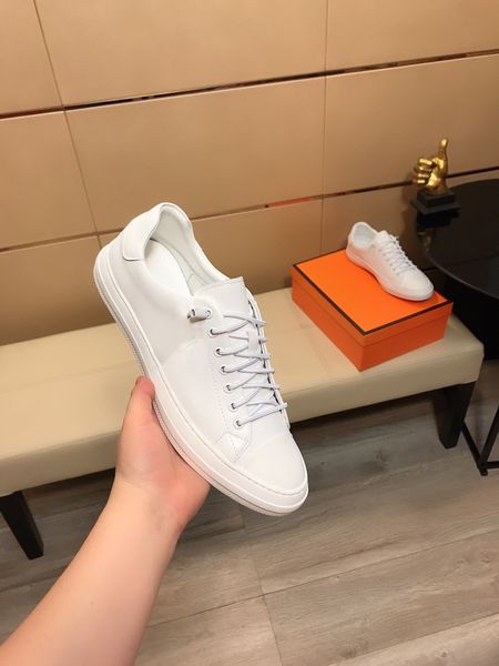casual shoes for men women new italy brand fashion luxury high rs breathable leather dress sneaker d0049, Black
casual shoes for men women new italy brand fashion luxury high rs breathable leather dress sneaker d0049, Black