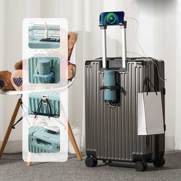 2023 new luggage multi-function rechargeable suitcase for male and female students has a large capacity 0617-1111
2023 new luggage multi-function rechargeable suitcase for male and female students has a large capacity 0617-1111