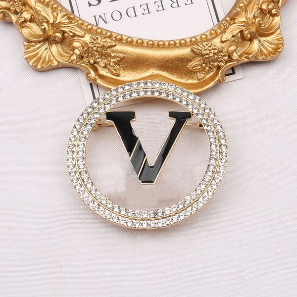 20style brand designer double letter brooches women men elegant diamond rhinestone brooch suit pin metal fashion jewelry accessories, Gray
20style brand designer double letter brooches women men elegant diamond rhinestone brooch suit pin metal fashion jewelry accessories, Gray