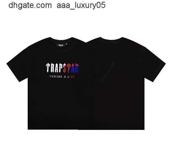 designer fashion clothing tshirt tees high street trendy trapstar gradient letter printing short sleeve summer loose relaxed pure cotton tsh, White;black
designer fashion clothing tshirt tees high street trendy trapstar gradient letter printing short sleeve summer loose relaxed pure cotton tsh, White;black